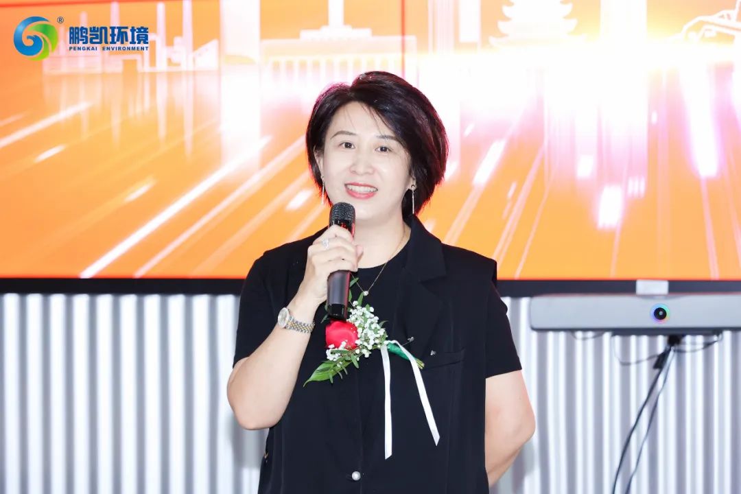 鵬凱沅(深圳)科技有限公司總經(jīng)理?xiàng)畲壕张恐罗o