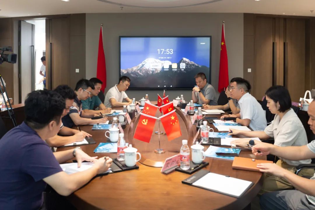 肇慶市高要區(qū)委副書(shū)記、區(qū)長(zhǎng)張浩龍帶隊(duì)赴鵬凱環(huán)境考察調(diào)研