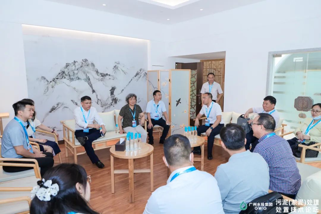 鵬凱環(huán)境董事長王國彬出席圓桌峰會